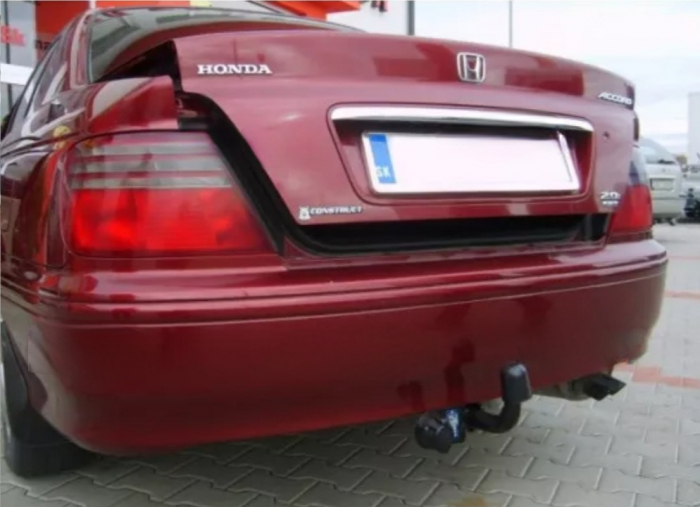 Carlig remorcare Honda Accord 4 usi 1998 - 11/2002 [4]