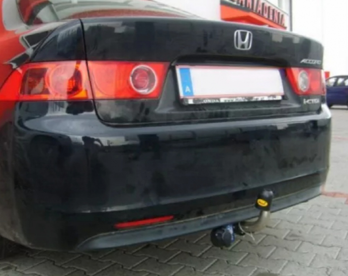 Carlig remorcare Honda Accord 4 usi 2002 - 2008 demontabil automat cu maneta [3]