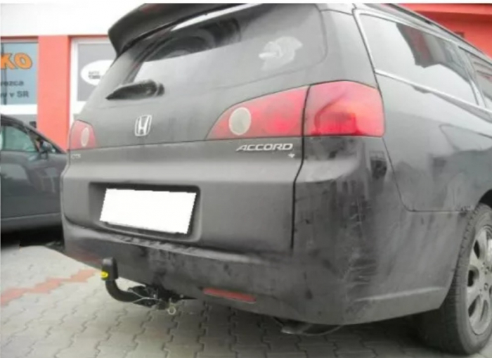 Carlig remorcare Honda Accord combi 2002 - 2008 demontabil automat cu maneta [6]