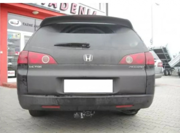 Carlig remorcare Honda Accord combi 2002 - 2008 demontabil automat cu maneta [3]