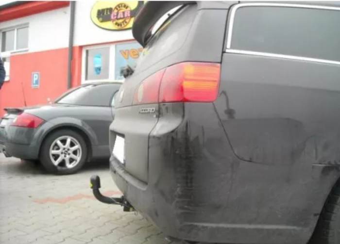 Carlig remorcare Honda Accord combi 2002 - 2008 demontabil automat cu maneta [7]