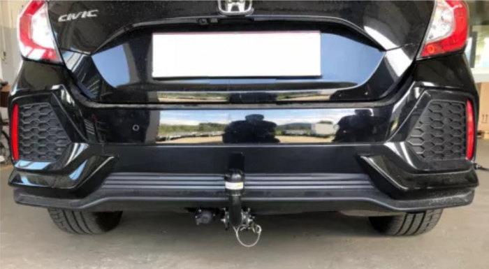 Carlig remorcare Honda Civic 5 usi dupa 2017 demontabil automat cu maneta marca Autohak [2]