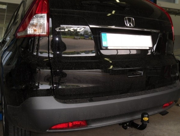 Carlig remorcare Honda CR-V 2012 - 2018 demontabil automat cu maneta marca Autohak [5]