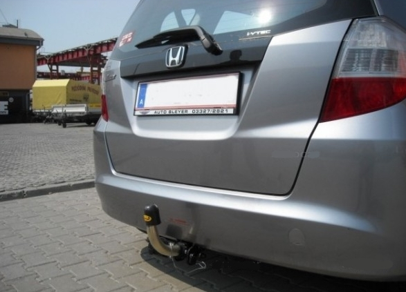 Carlig remorcare Honda Jazz 2008 - 2015 demontabil automat cu maneta marca Autohak [3]