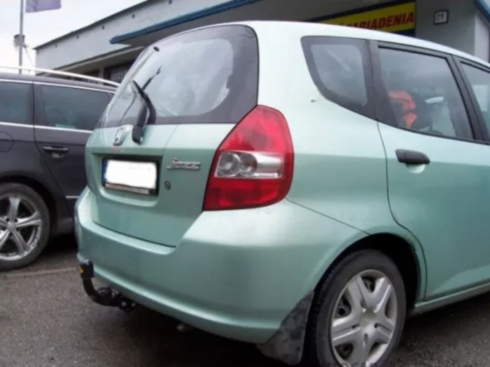Carlig remorcare Honda Jazz 5 usi 2002 - 2008 marca Autohak [5]