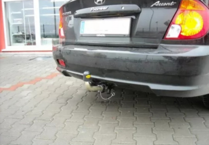 Carlig remorcare Hyundai Accent 2000 - 2006 demontabil automat cu maneta [3]
