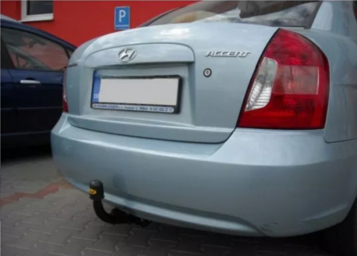 Carlig remorcare Hyundai Accent 3/4/5 usi dupa 2006 marca Autohak [2]