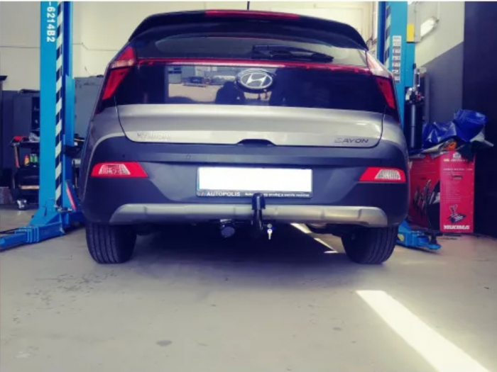 Carlig remorcare Hyundai Bayon dupa 2020 demontabil automat vertical marca Autohak [5]