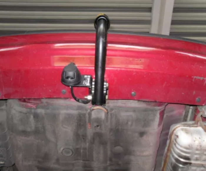 Carlig remorcare Hyundai Elantra 2000-2010 marca Autohak [4]