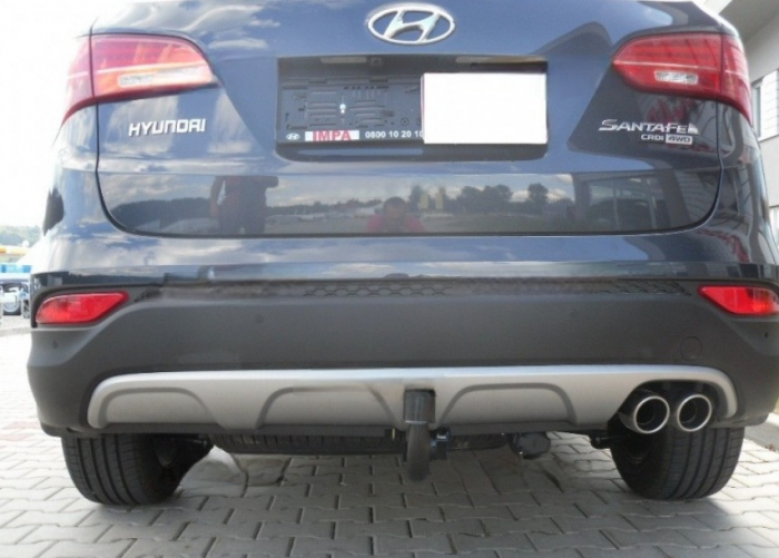 Carlig remorcare Hyundai Grand Santa Fe dupa 2012 demontabil automat vertical marca Autohak [4]
