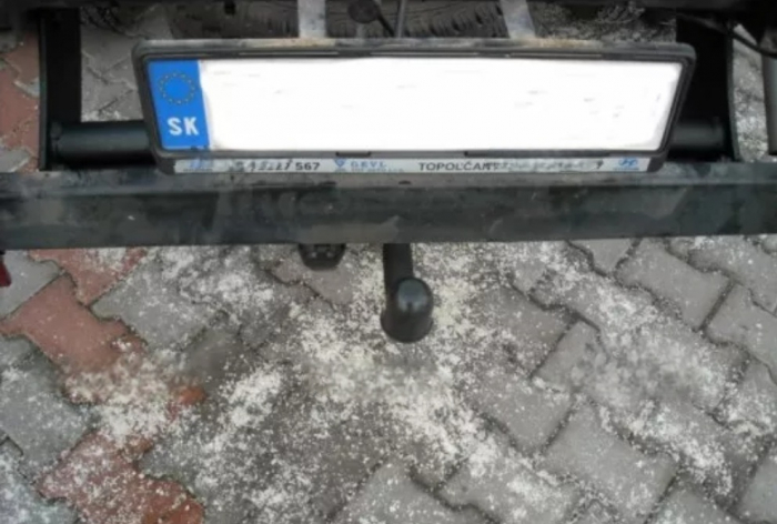 Carlig remorcare Hyundai H1 platforma 2001 - 2010 marca Autohak [6]