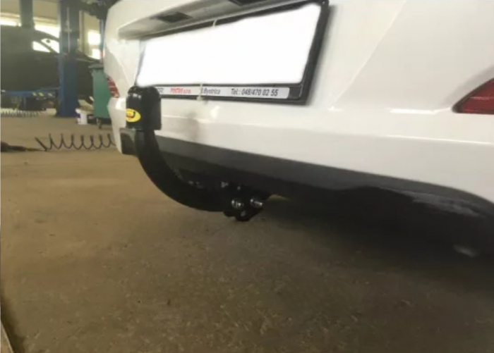 Carlig remorcare Hyundai i20 dupa 10/2014 marca Autohak [2]