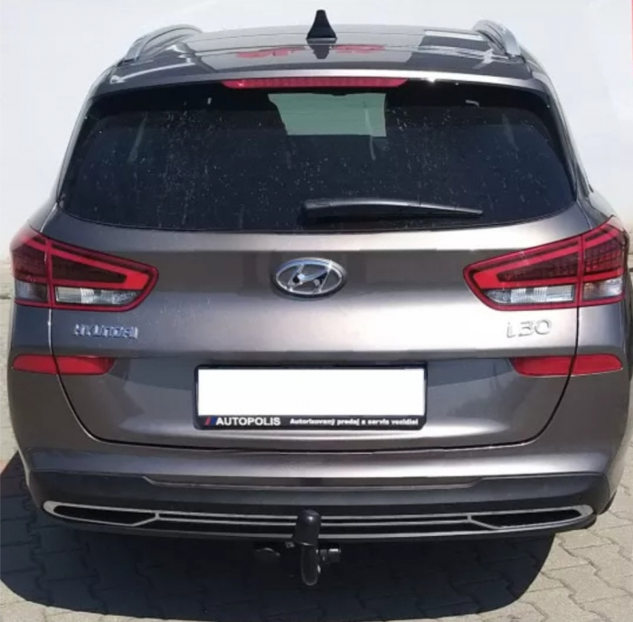 Carlig remorcare Hyundai i30 combi dupa 06/2020 demontabil automat vertical marca Autohak [4]