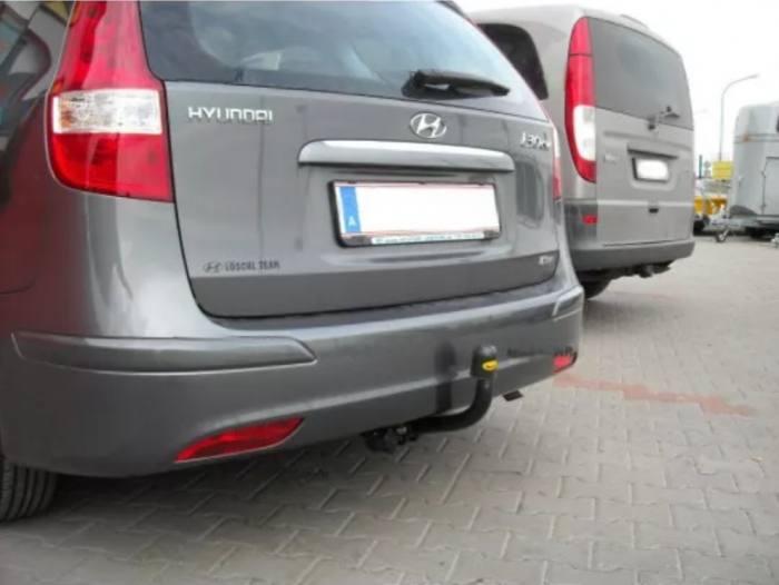 Carlig remorcare Hyundai i30 combi dupa 2010 marca Autohak [5]
