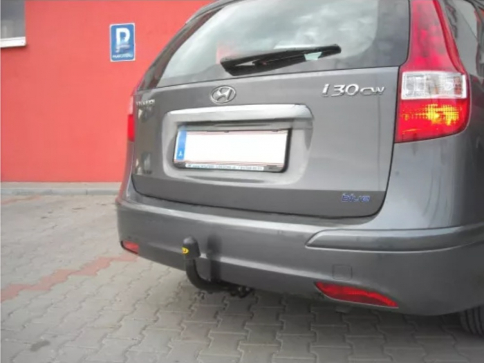 Carlig remorcare Hyundai i30 combi dupa 2010 marca Autohak [2]
