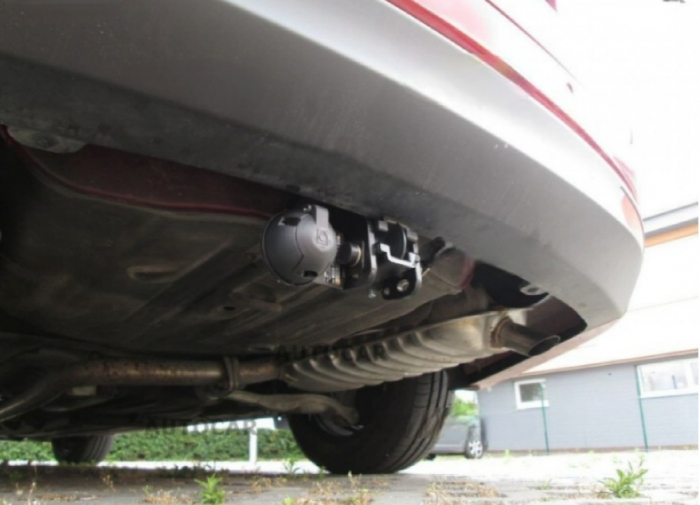 Carlig remorcare Hyundai i40 combi 2011 - 2018 demontabil automat cu maneta marca Autohak [9]