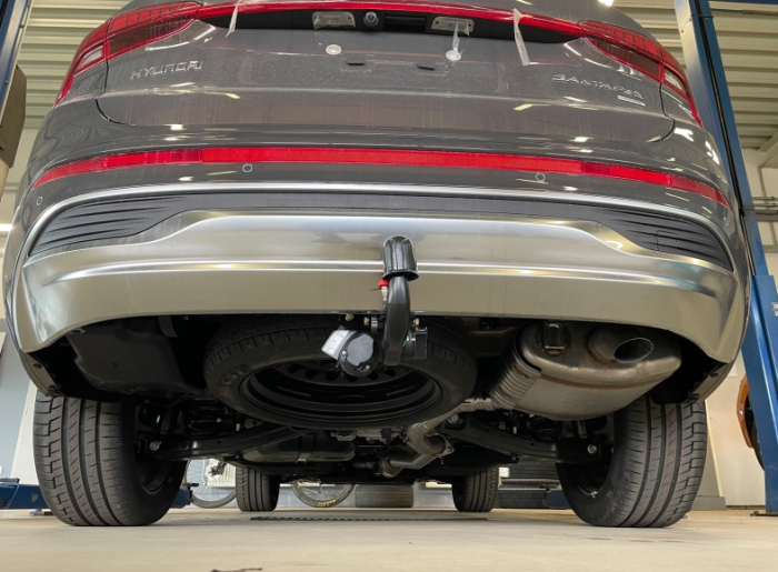 Carlig remorcare Hyundai Santa Fe dupa 10/2020 demontabil automat vertical marca Autohak [7]