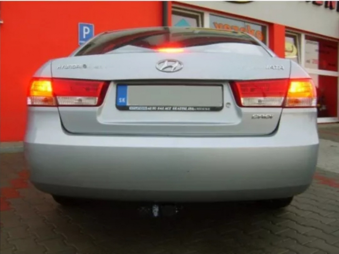 Carlig remorcare demontabil cu maneta Hyundai Sonata 4 usi dupa 2005 marca Autohak [9]