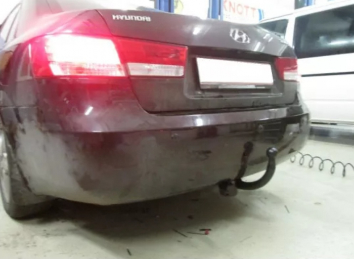 Carlig remorcare Hyundai Sonata 4 usi dupa 2005 marca Autohak [6]