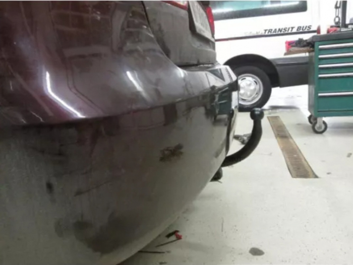 Carlig remorcare Hyundai Sonata 4 usi dupa 2005 marca Autohak [5]