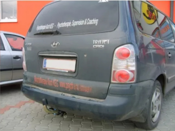 Carlig remorcare Hyundai Trajet dupa 2000 demontabil cu maneta marca Autohak [4]