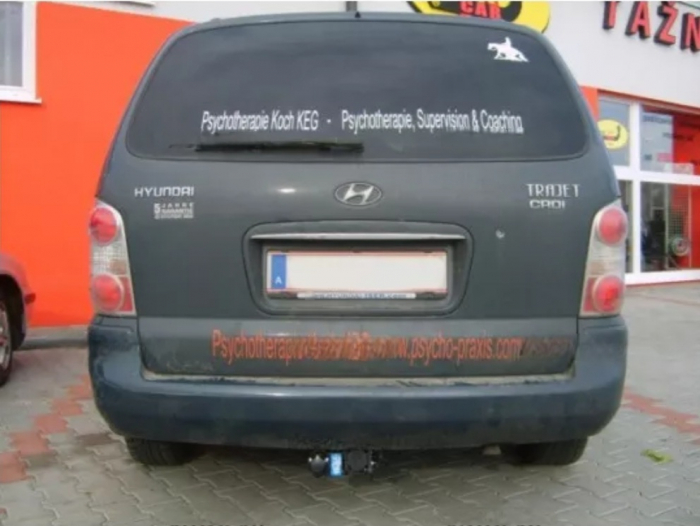 Carlig remorcare Hyundai Trajet dupa 2000 demontabil cu maneta marca Autohak [5]
