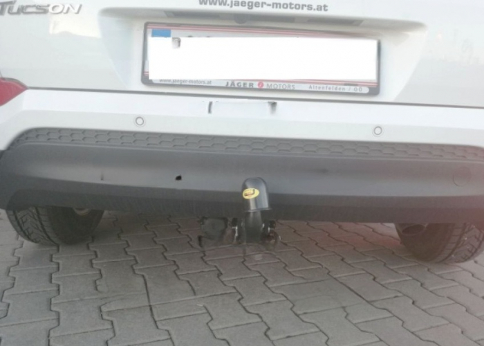 Carlig remorcare Hyundai Tucson 2015 - 2018 demontabil automat cu maneta marca Autohak [6]
