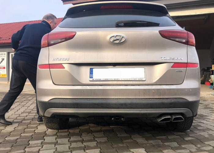 Carlig remorcare Hyundai Tucson 2018 - 2019 demontabil automat cu maneta marca Autohak [4]