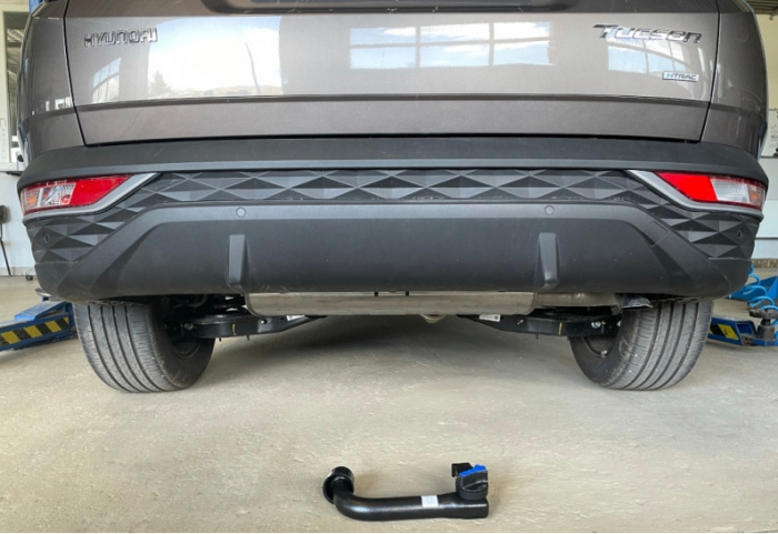 Carlig remorcare Hyundai Tucson dupa 11/2020 demontabil automat vertical marca Autohak [13]