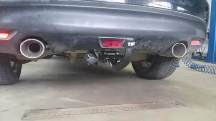Carlig remorcare Infiniti FX30, FX37, FX50 dupa 2008 demontabil automat vertical marca Thule [6]