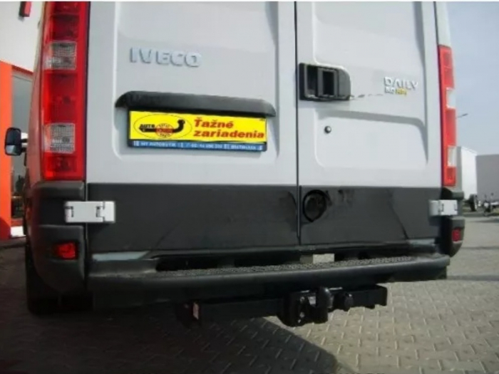 Carlig remorcare Iveco Daily 1999-2014 marca Autohak [2]