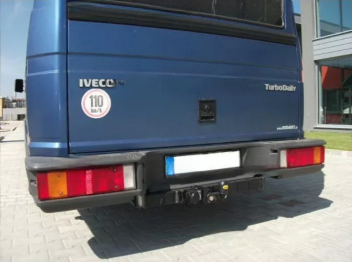 Carlig remorcare Iveco Daily fabricat intre1989 - 04.1999 [3]