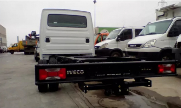 Carlig remorcare Iveco Daily platforma fabricat dupa 2014 punte dubla 35C [4]