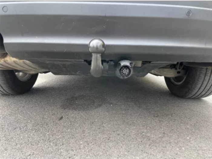 Carlig remorcare Jaguar F-Pace 05.2016 - prezent demontabil automat vertical marca Autohak [5]