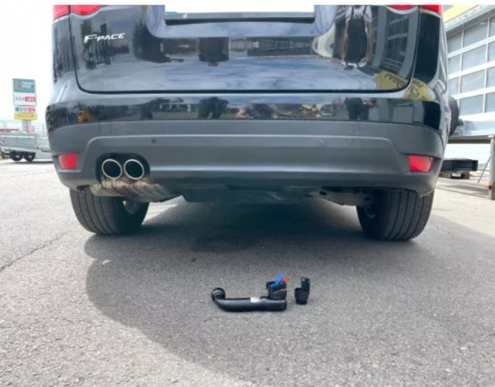 Carlig remorcare Jaguar F-Pace 05.2016 - prezent demontabil automat vertical marca Autohak [7]