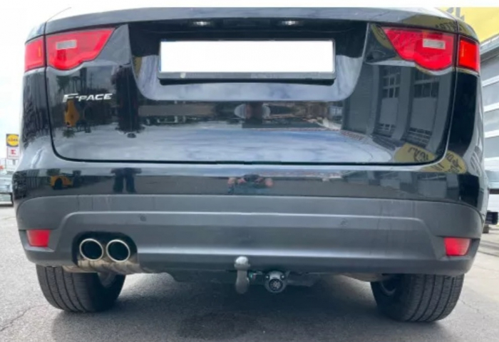 Carlig remorcare Jaguar F-Pace 05.2016 - prezent demontabil automat vertical marca Autohak [4]
