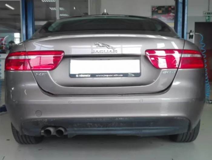 Carlig remorcare Jaguar XE sedan 2015 - 02/2019 demontabil automat vertical marca Brink [6]