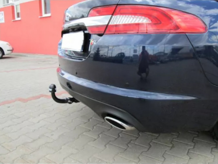 Carlig remorcare Jaguar XF sedan 2008 - 2015 demontabil automat vertical marca Thule [11]