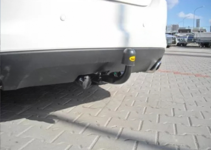 Carlig remorcare Jaguar XF sedan 2008 - 2015 demontabil automat vertical marca Thule [5]