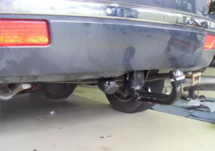 Carlig remorcare Jeep Commander XH dupa 2006 demontabil automat vertical marca Westfalia [3]