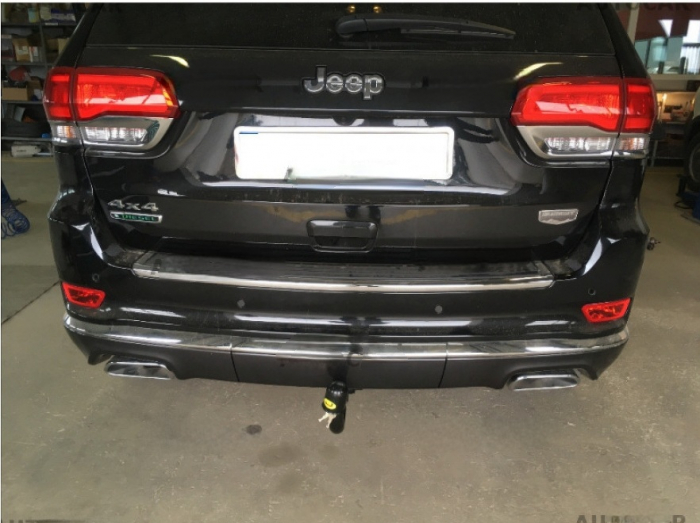 Carlig remorcare Jeep Grand Cherokee dupa 2011 demontabil automat vertical marca Autohak [11]