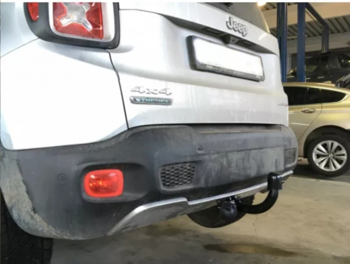Carlig remorcare Jeep Renegade dupa 2014 marca Autohak r56s [5]