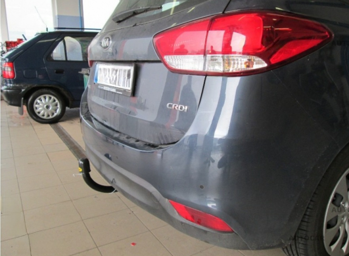 Carlig remorcare Kia Carens dupa 2013 demontabil automat cu maneta marca Autohak [3]