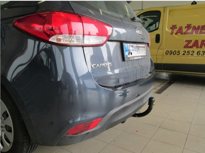 Carlig remorcare Kia Carens dupa 2013 demontabil automat cu maneta marca Autohak [4]