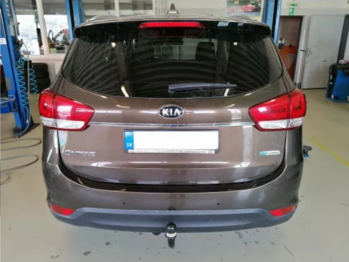 Carlig remorcare Kia Carens dupa 2013 marca Autohak [2]