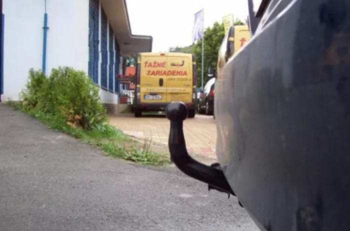 Carlig remorcare Kia Carnival 2000-2006 marca Autohak [5]