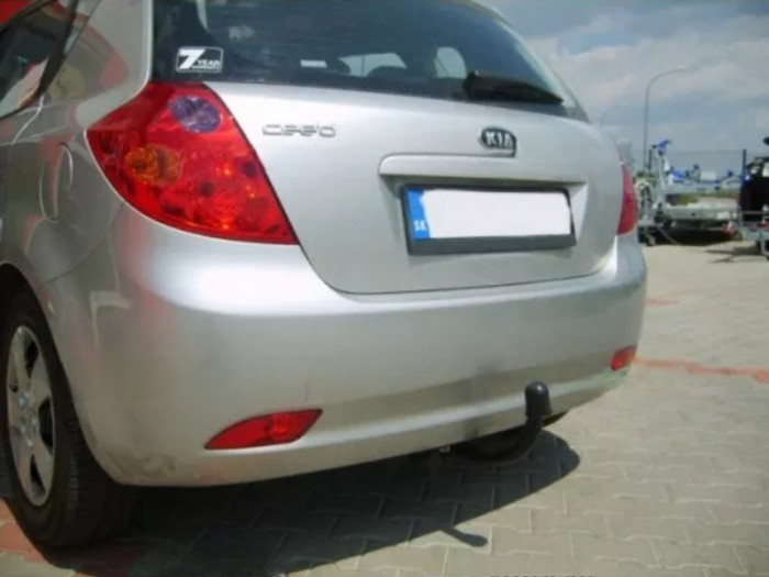 Carlig remorcare Kia Ceed 5 usi fabricat intre 2007 - 2012 [7]