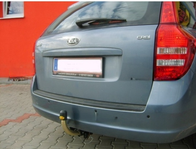 Carlig remorcare Kia Ceed combi 2007 - 2012 demontabil automat cu maneta marca Autohak [3]
