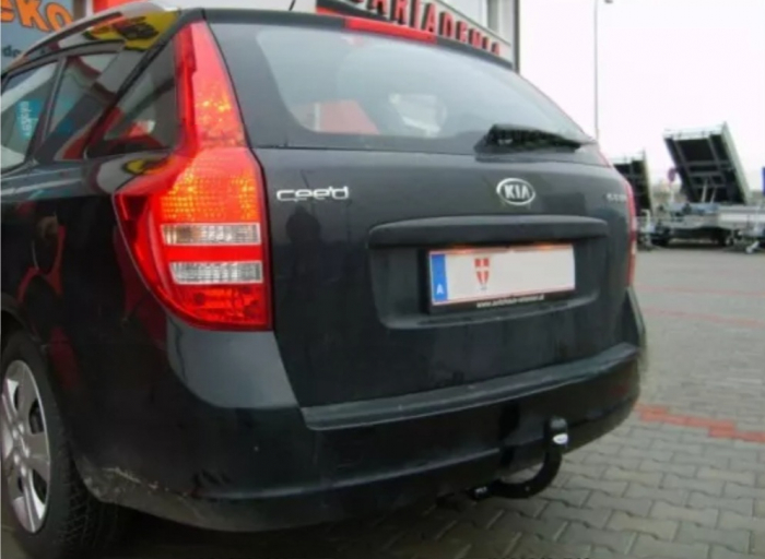 Carlig remorcare Kia Ceed combi fabricat intre 2007 - 2012 [2]