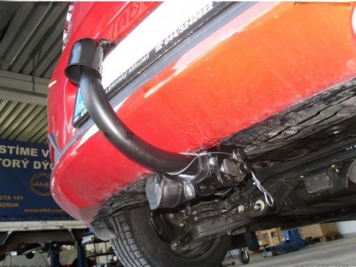 Carlig remorcare Kia Ceed htb 2012 -2018 demontabil automat cu maneta marca Autohak [3]